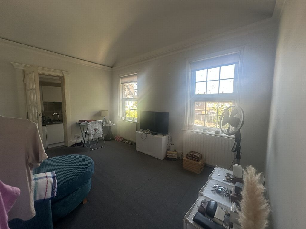 Property photo 2 of 19 Photo 2