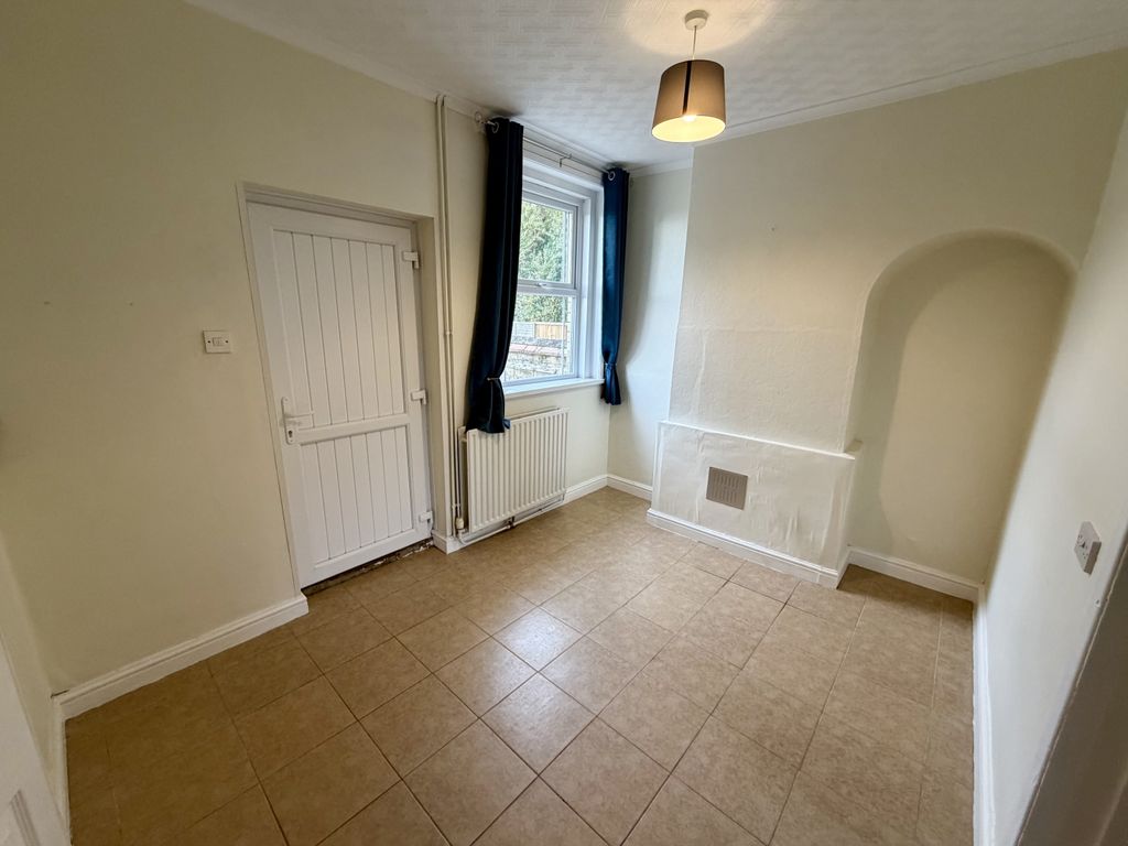 Property photo 2 of 10 Img_4924