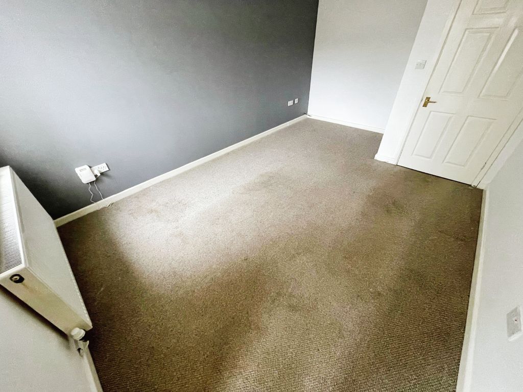 Additional image 6 of 4 bed property to rentHawthorn Glade, Abertillery NP13