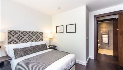 Property photo 3 of 7 Apt43 Sw11, 6.Jpg