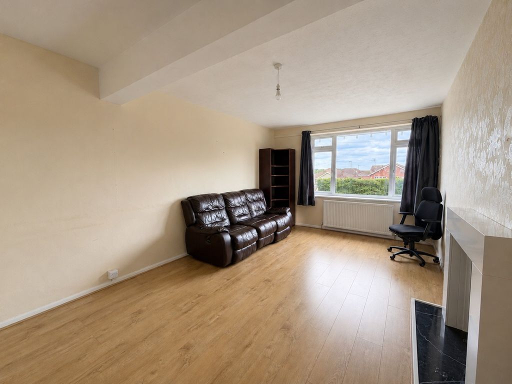 Property photo 2 of 10 5334462