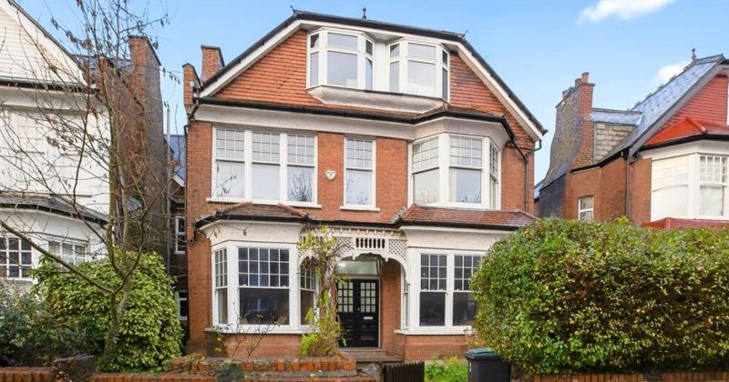 Property photo 1 of 10 Photo 2