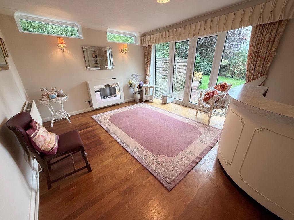 Property photo 3 of 25