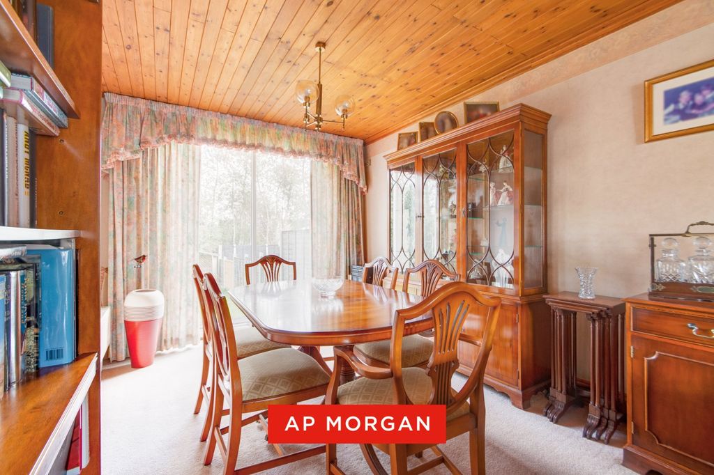 Property photo 3 of 21 Picture No. 12