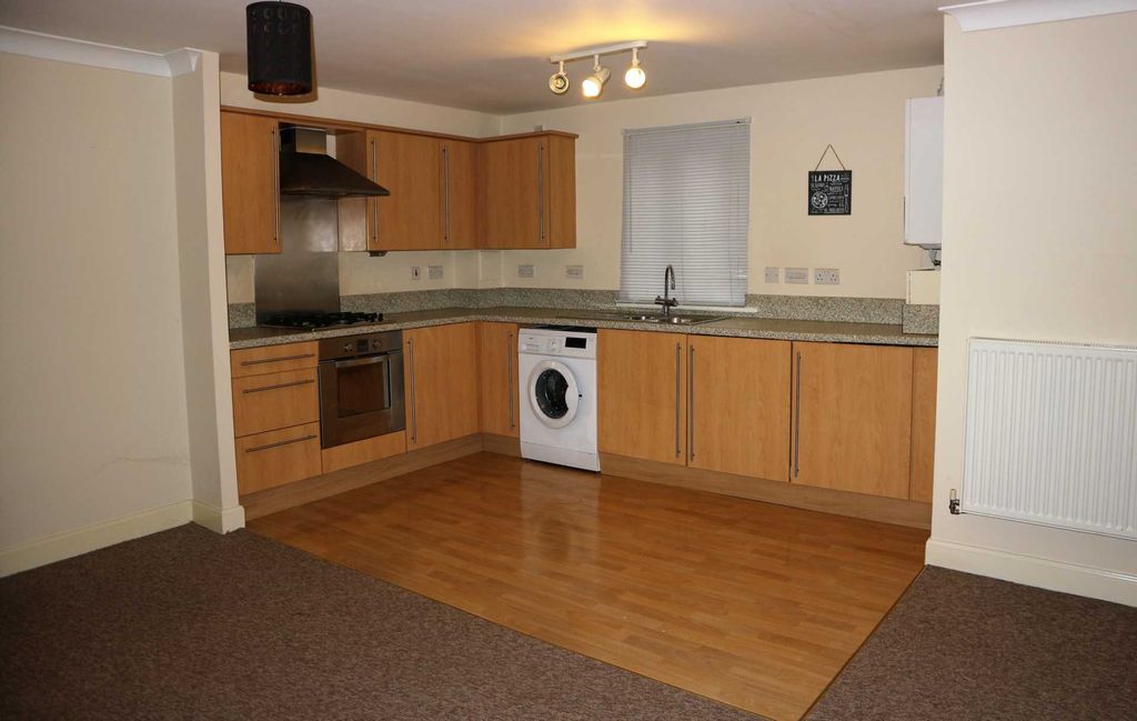 Property photo 1 of 5