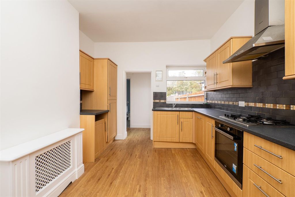 Property photo 3 of 8 Cr_Rv2-010.Jpg