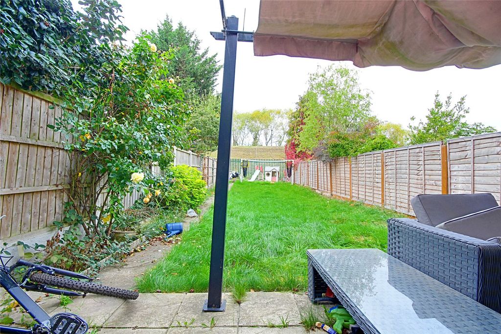 Property photo 1 of 12 Picture No. 05