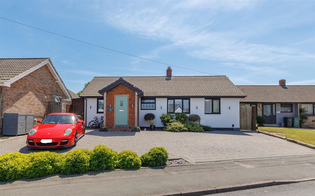 Property photo 1 of 48