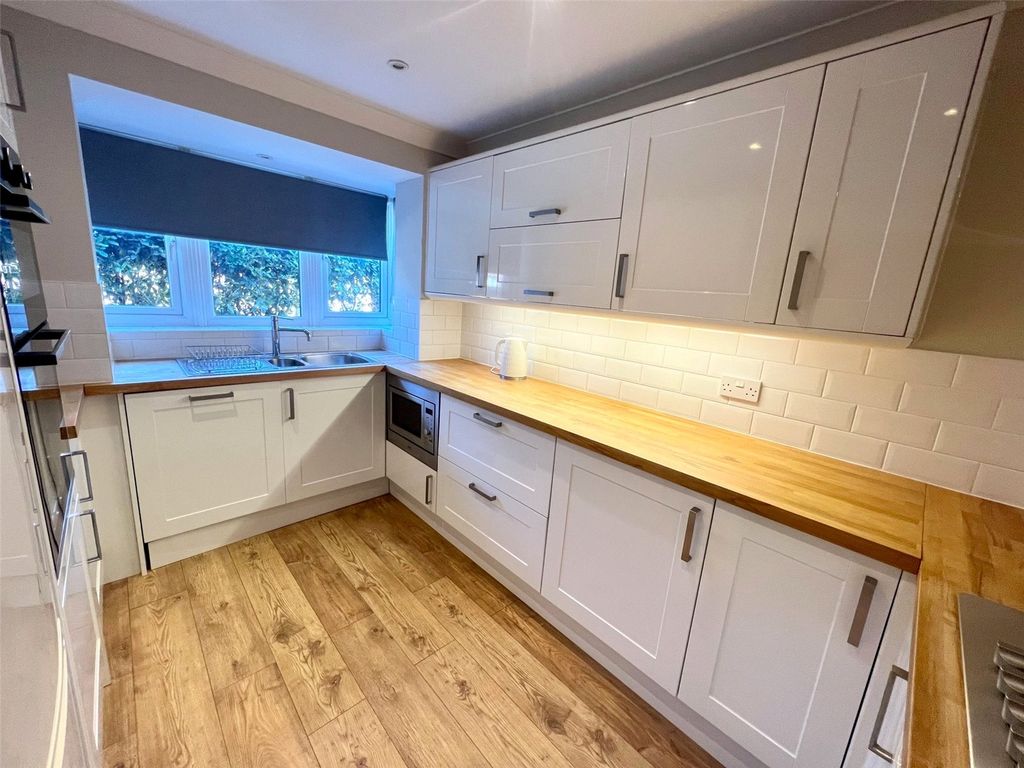 Property photo 3 of 12 Picture No. 31