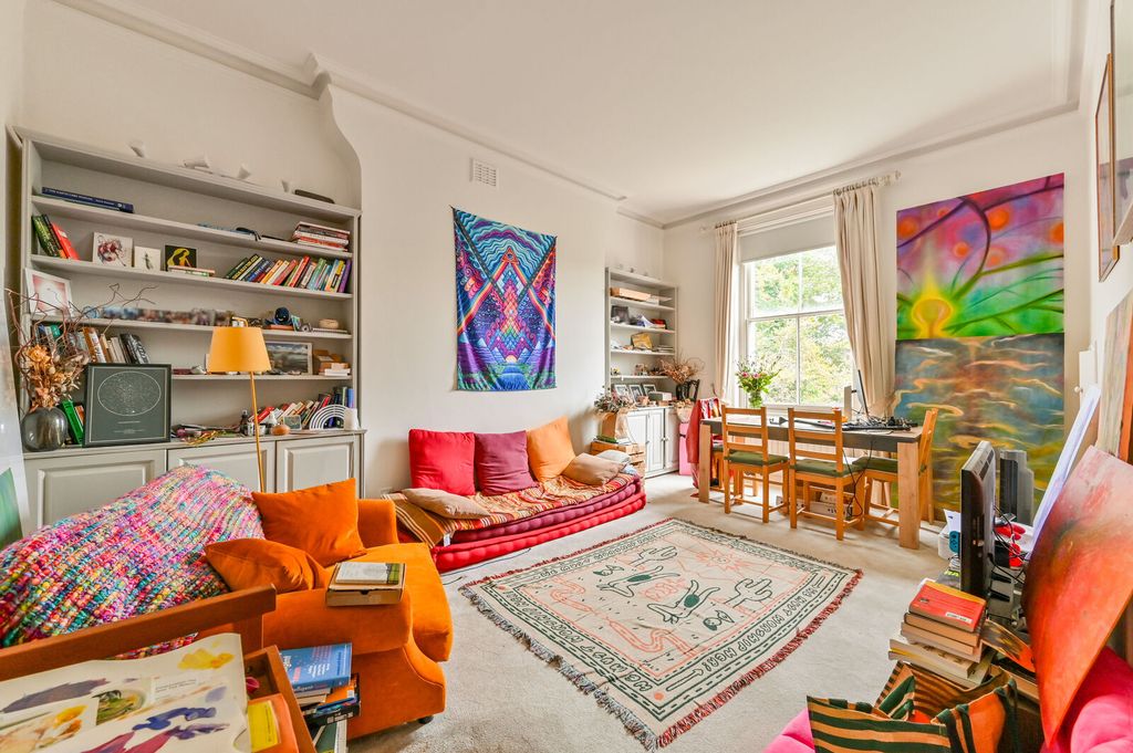 Property photo 2 of 7