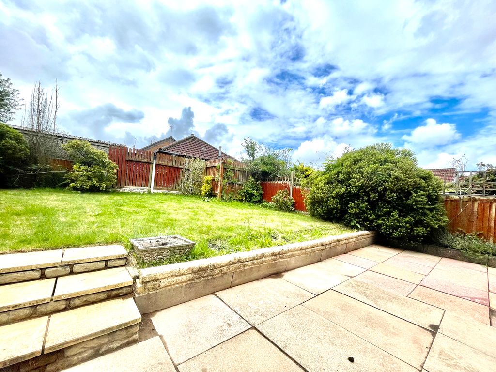 Property photo 3 of 12 1F0C1E40-A46D-4B19-Bba3-00D6521892F6