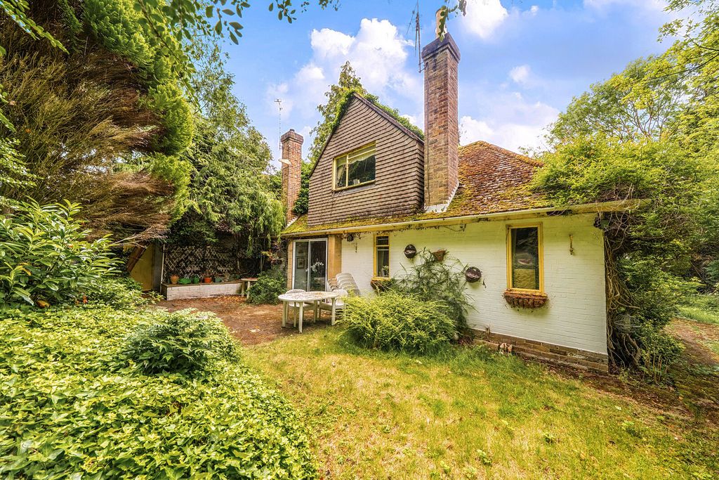 Property photo 1 of 22