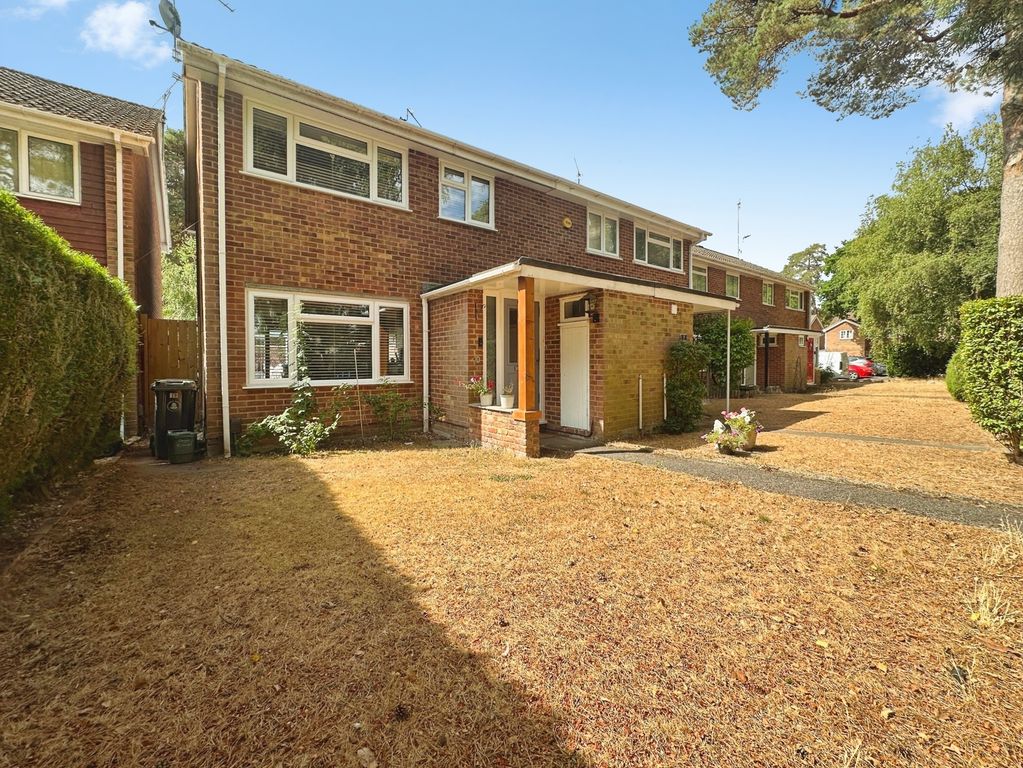 Property photo 1 of 11 Pbox-Img.Jpg
