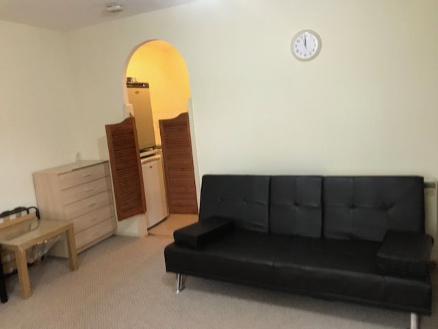 Property photo 3 of 4