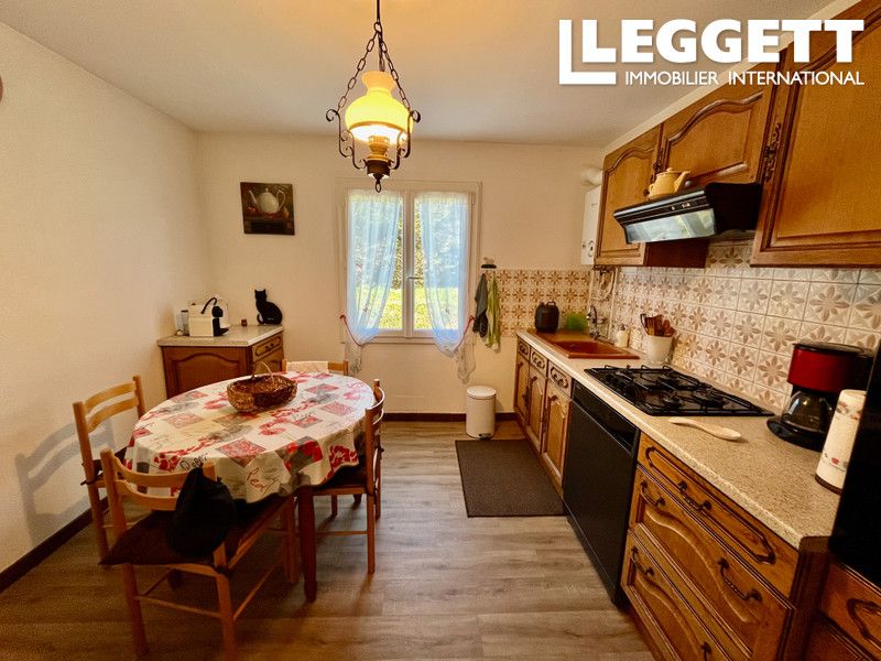 Property photo 2 of 10