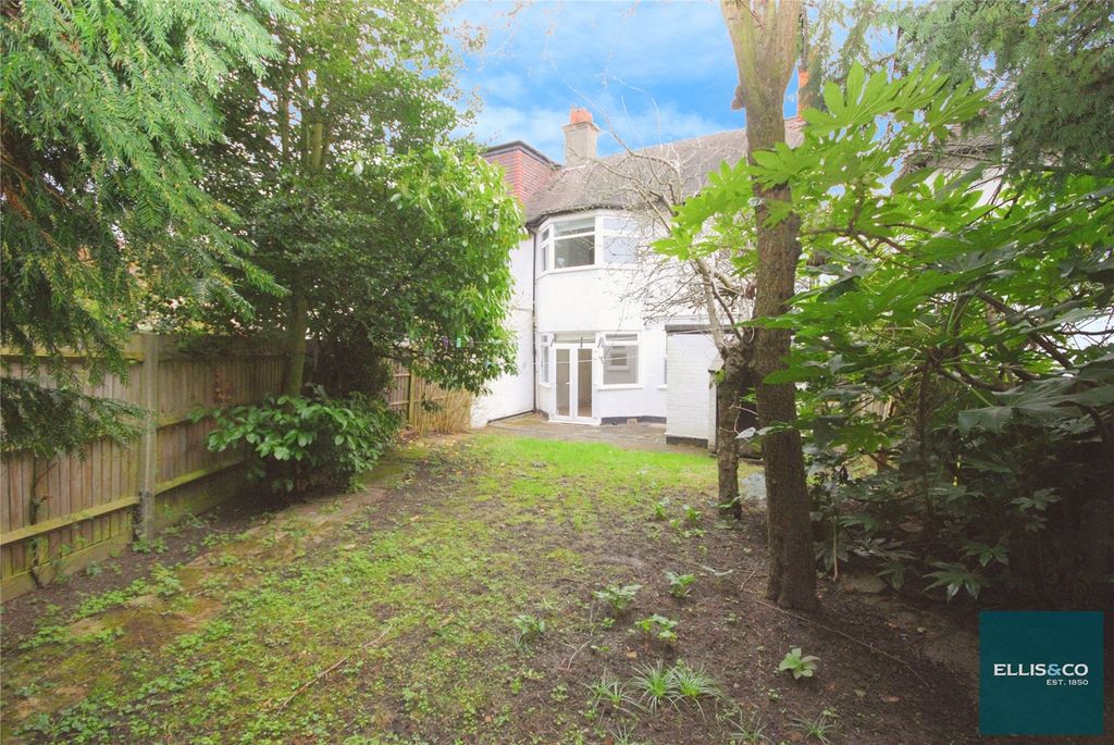 Property photo 3 of 12 Picture No. 20