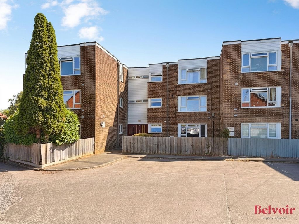 Property photo 1 of 11