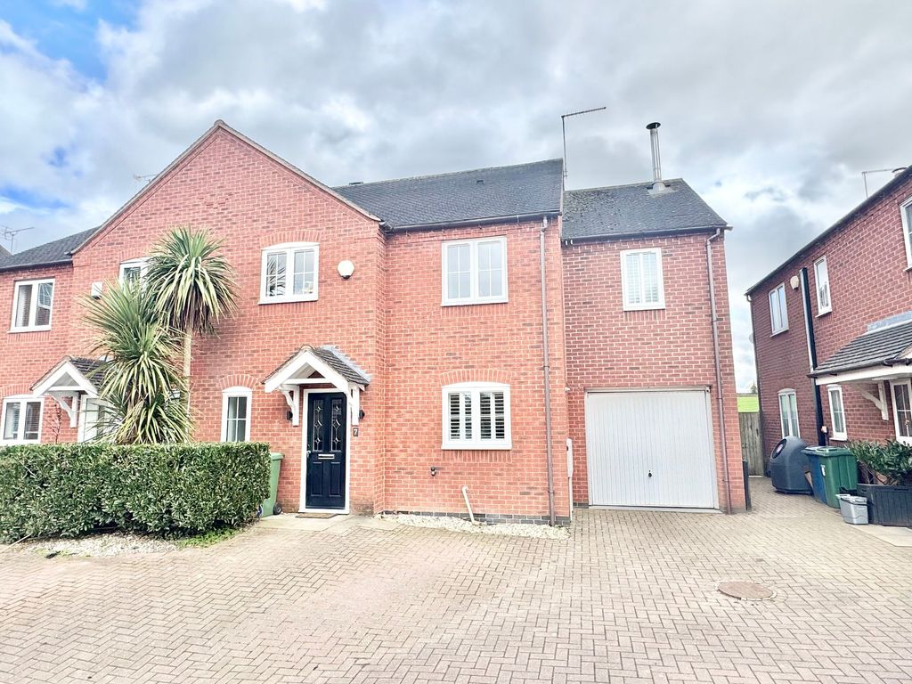 Property photo 1 of 30
