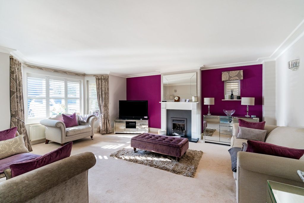 Property photo 3 of 17 Picture No. 04