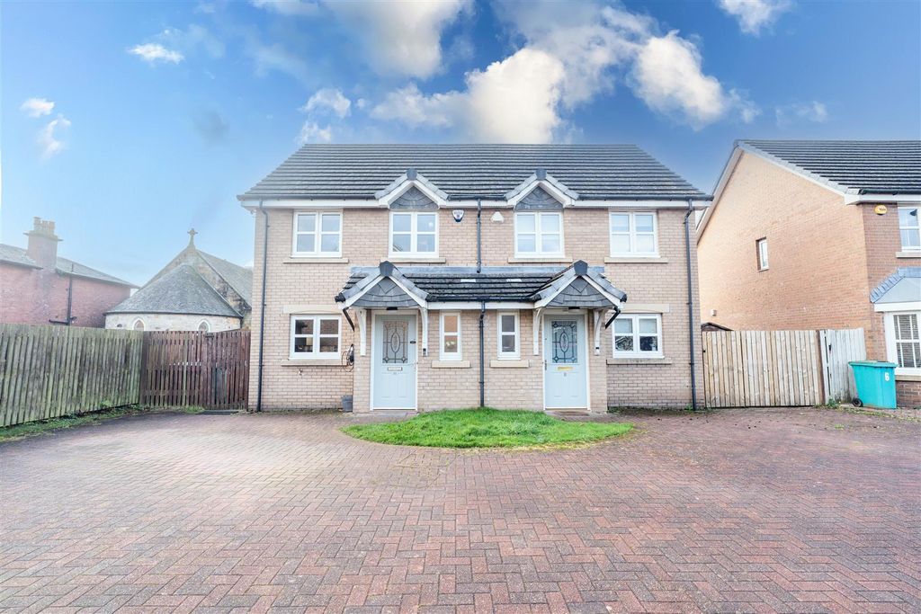 Property photo 1 of 14 Front.External.2.Jpg