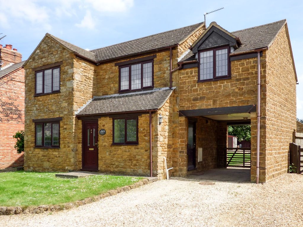 Property photo 1 of 16 Ambercote