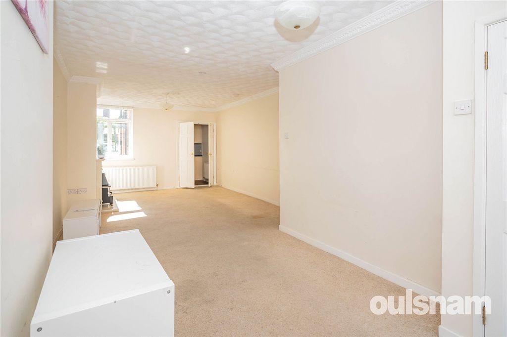 Property photo 2 of 19 Picture No. 08