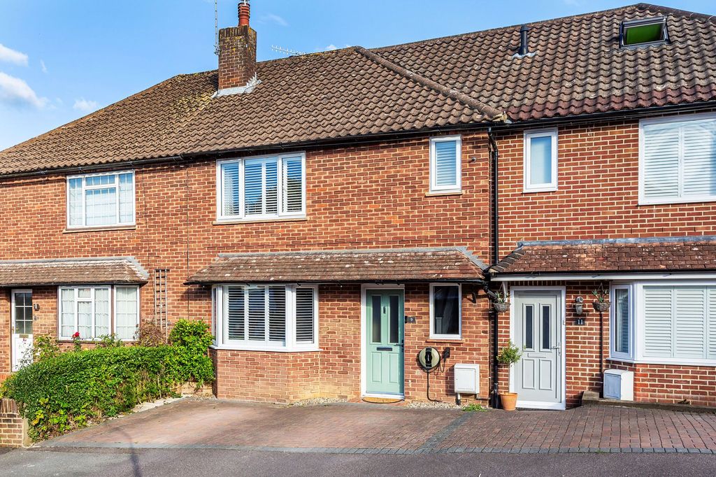 Property photo 1 of 39