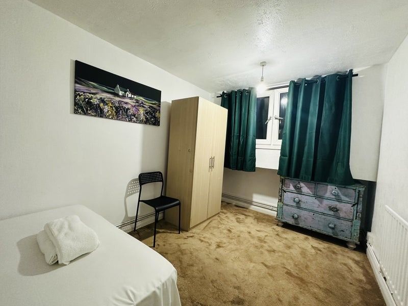 Property photo 3 of 9