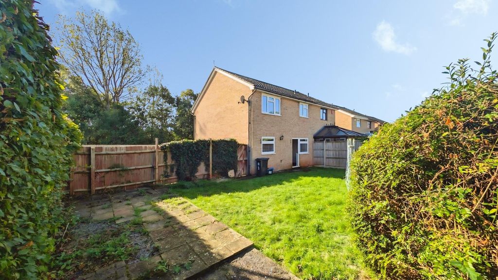 Property photo 1 of 17 Eade53F3-Pxl_20260930_094942914.Jpg