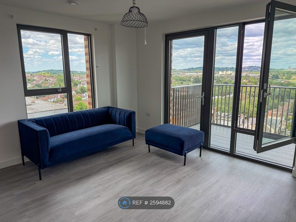 Property photo 1 of 2