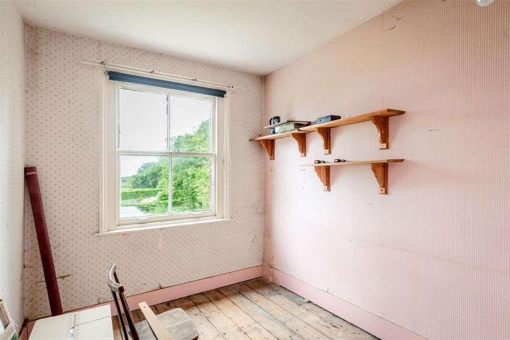 Additional image 15 of 5 bed semi-detached house for saleMuster Green South, Haywards Heath RH16