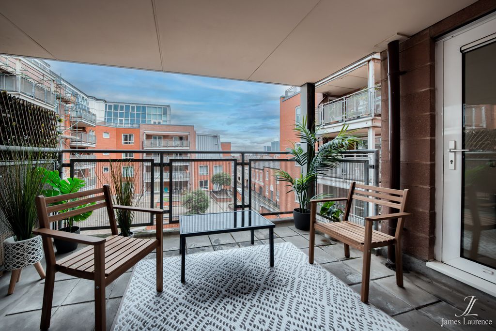 Property photo 2 of 19 Xt5A6635-Hdr(3)-Edit
