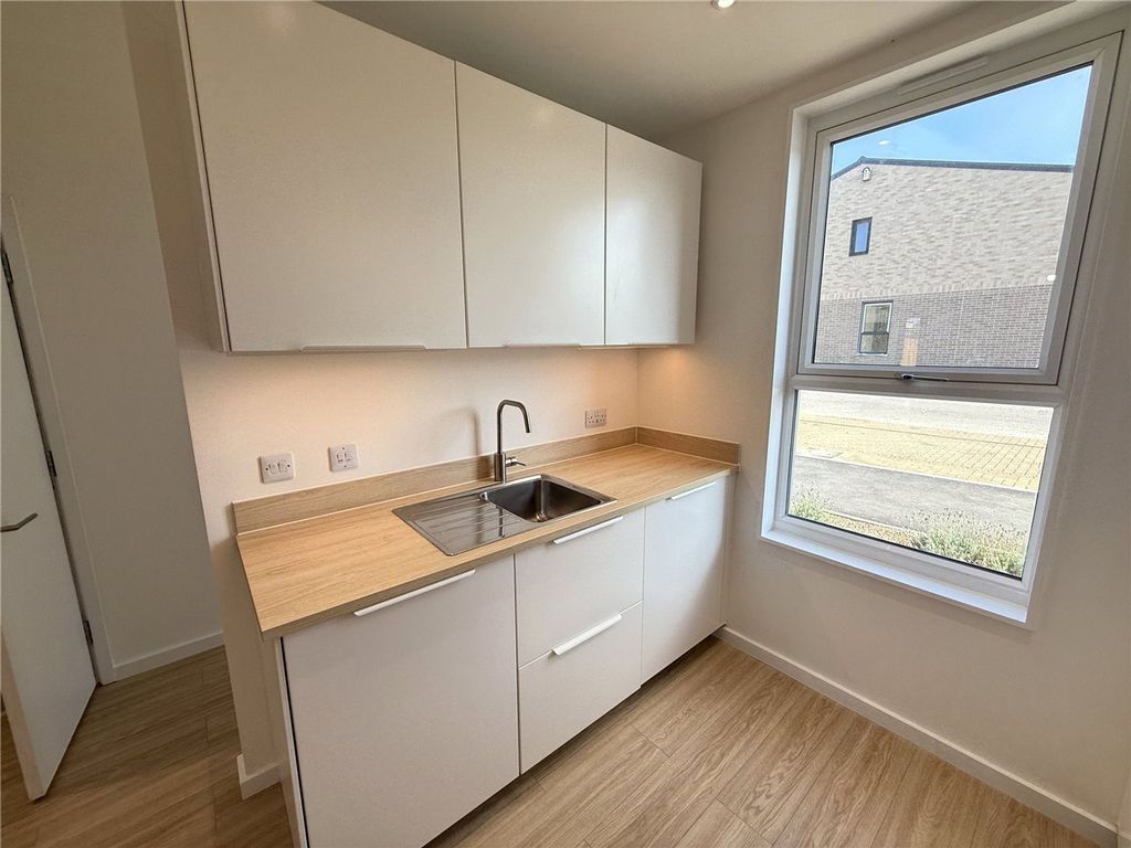 Property photo 3 of 11 Picture No. 09