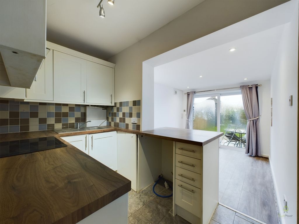 Property photo 3 of 8 Presented By Clinton At Ewemove Bexleyheath And Da