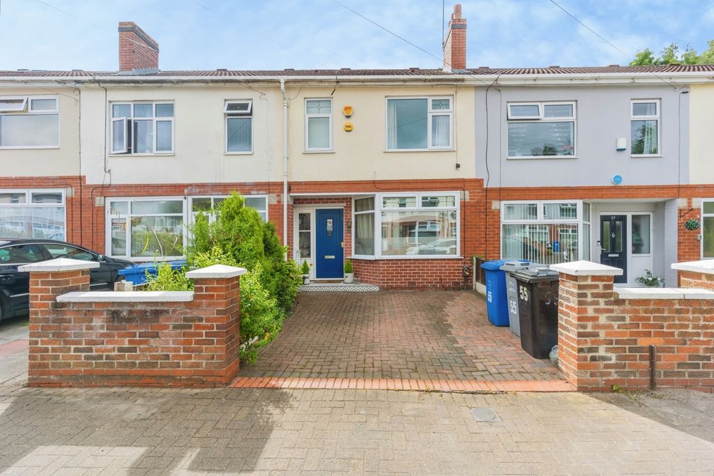 Property photo 1 of 18 Pbox-Img.Jpg