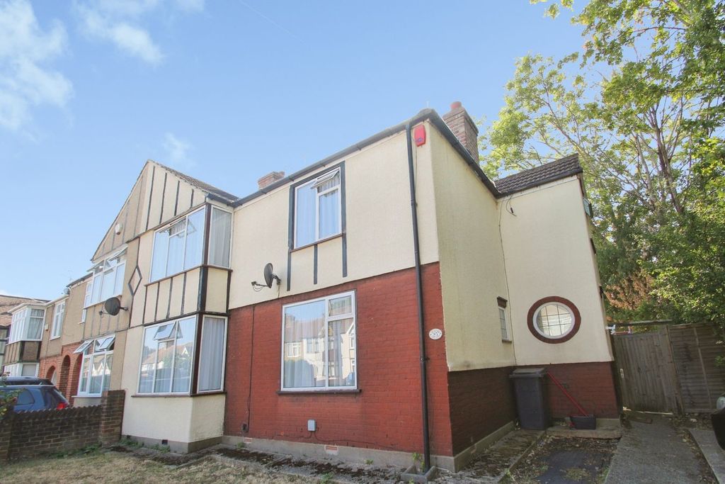 Property photo 1 of 23