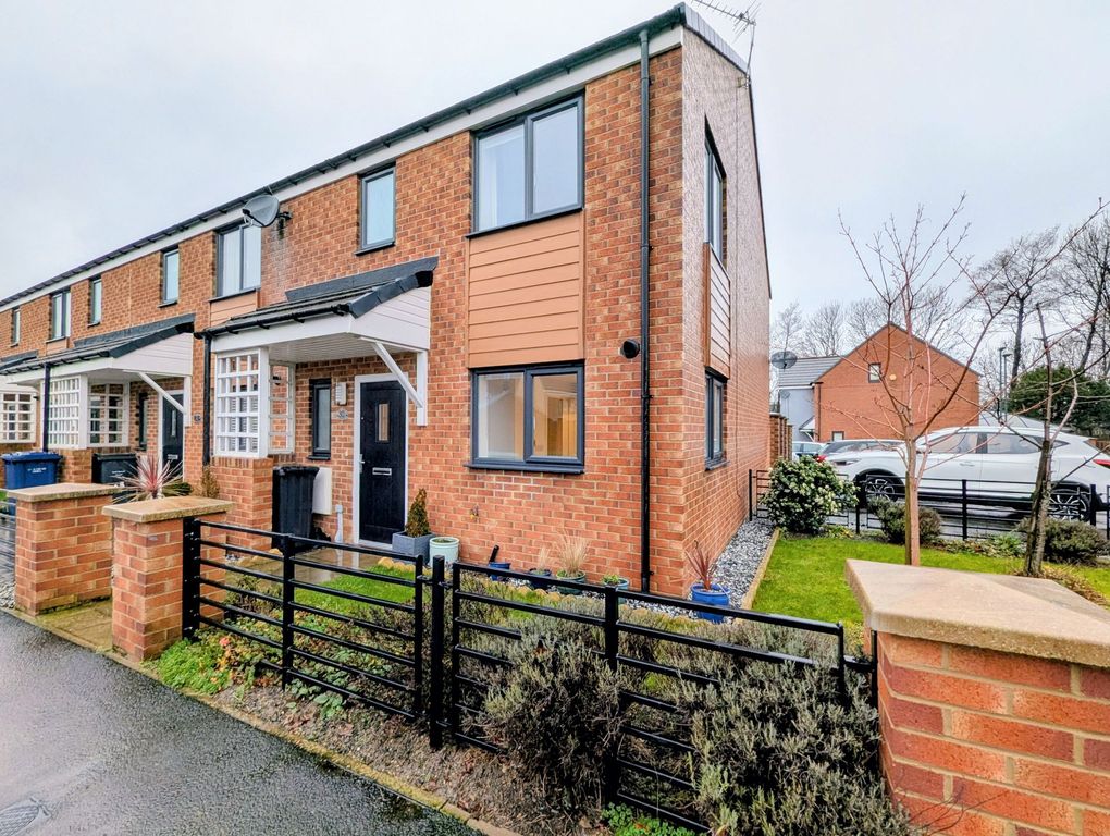 Property photo 1 of 21