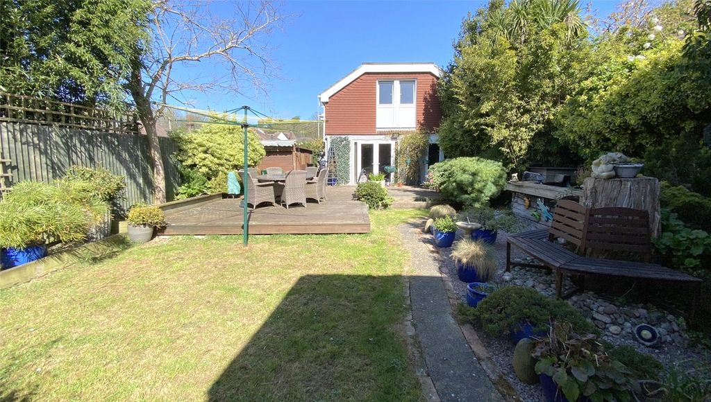 Property photo 1 of 24 Picture No. 25