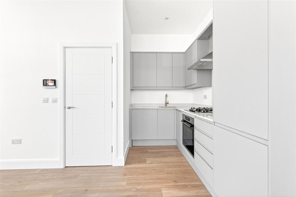 Property photo 3 of 12 Dsc_9040.Jpg