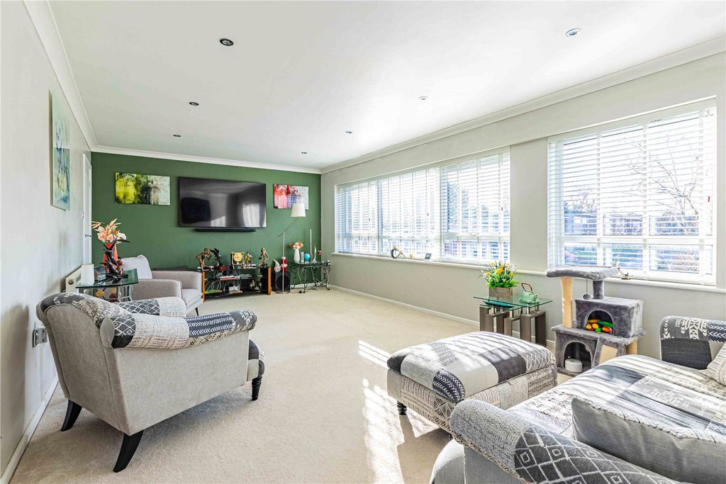 Property photo 2 of 21 Picture No. 07