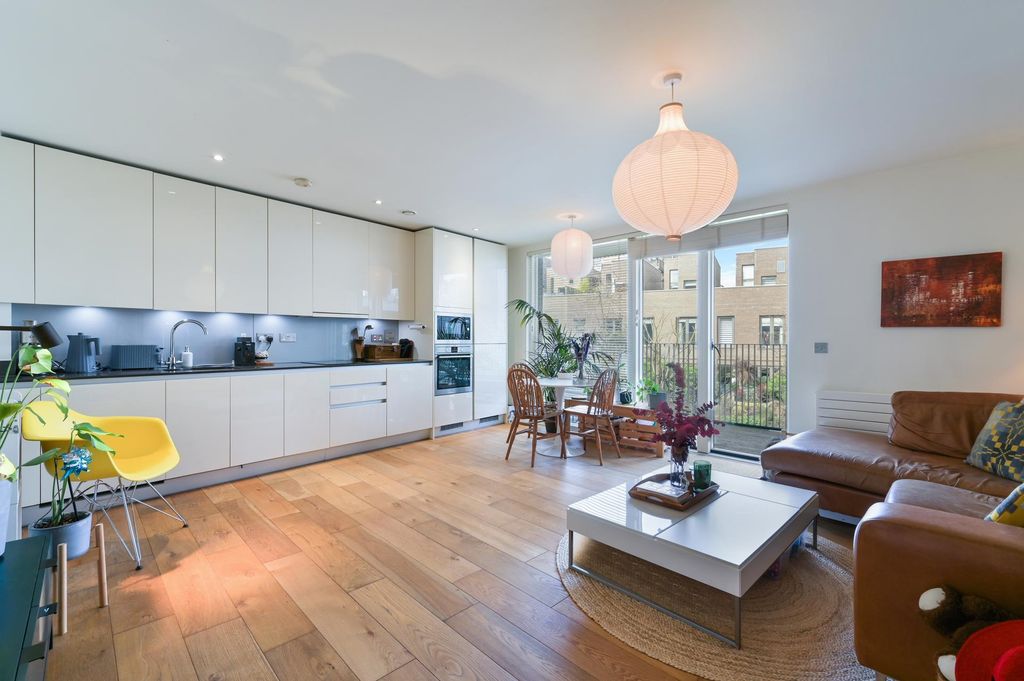 Property photo 3 of 9