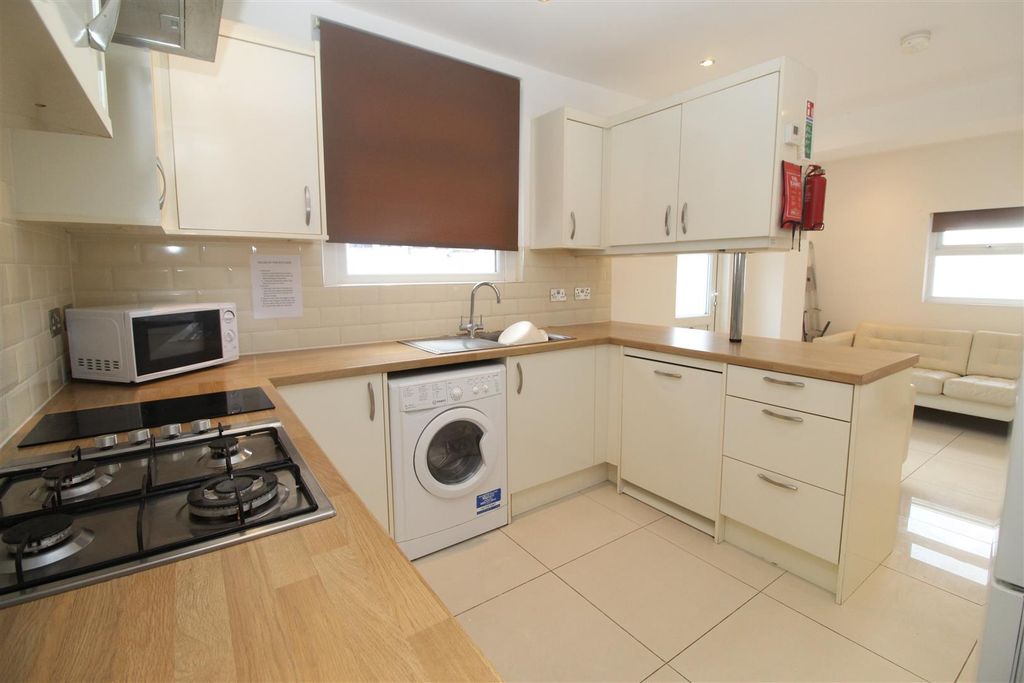 Property photo 1 of 22 Img_2388.Jpg