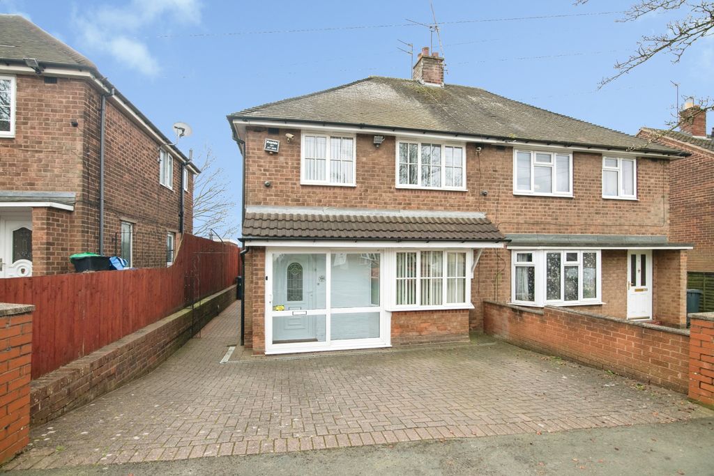 Property photo 1 of 15