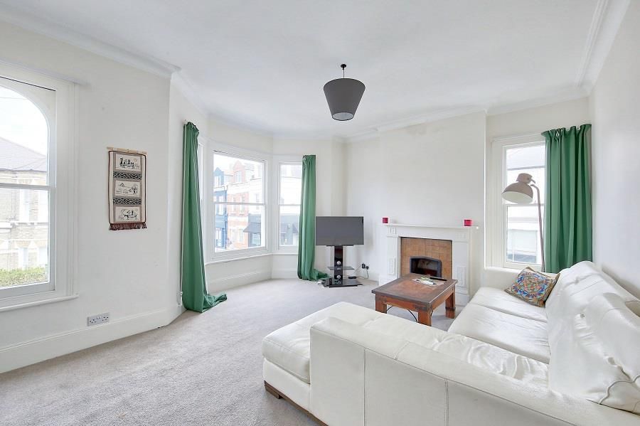 Property photo 2 of 7 Flattorent_Battersea