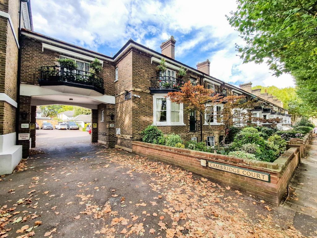 Property photo 1 of 8 Front