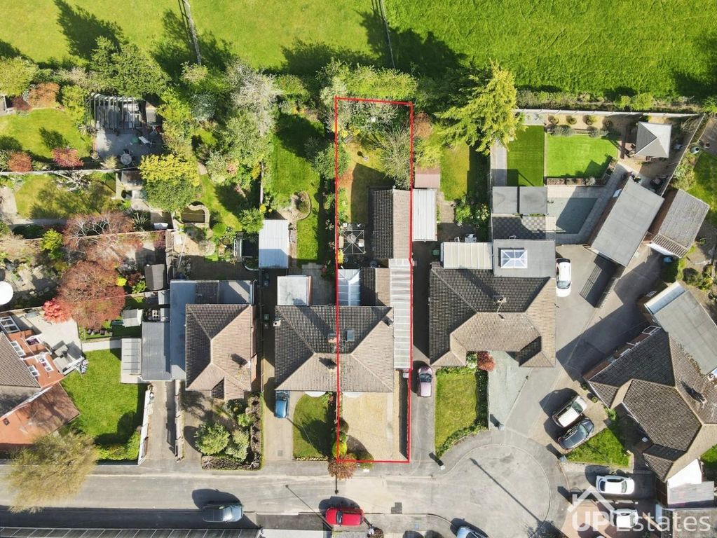 Property photo 3 of 20 Boundary