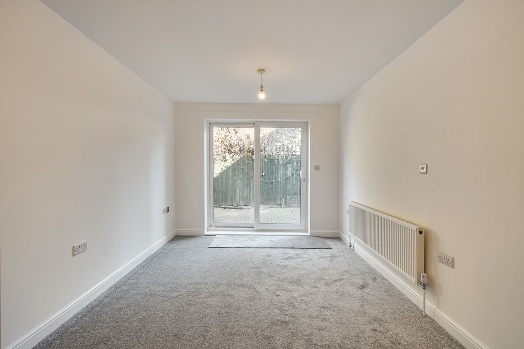 Property photo 2 of 14 Reception