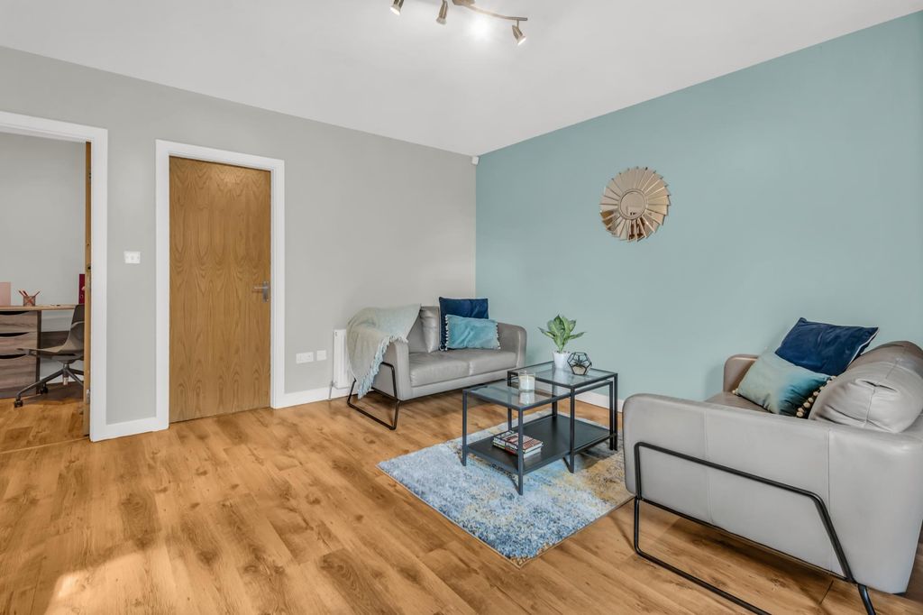 Property photo 1 of 14 Property Photo