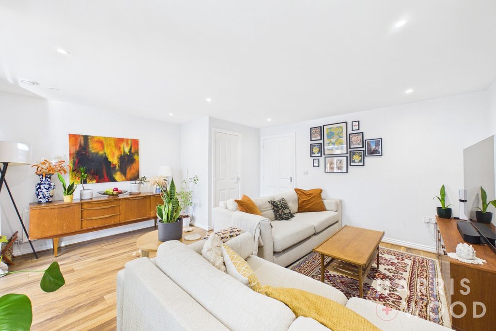 Property photo 3 of 28 5414083