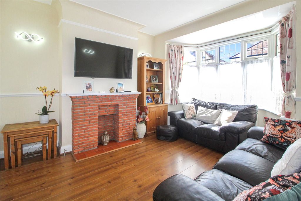 Property photo 2 of 18 Picture No. 07